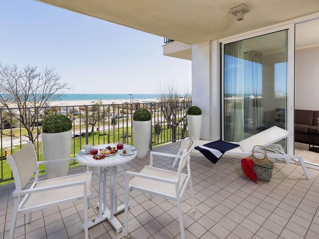 Mercure Rimini Lungomare ★★★★