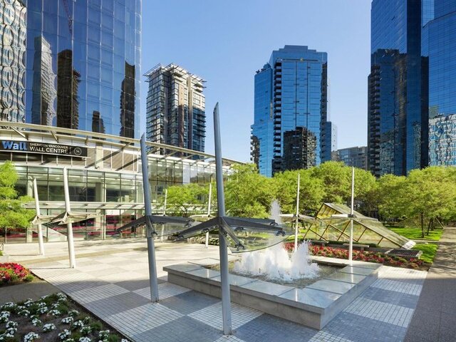 Sheraton Vancouver Wall Centre ★★★★