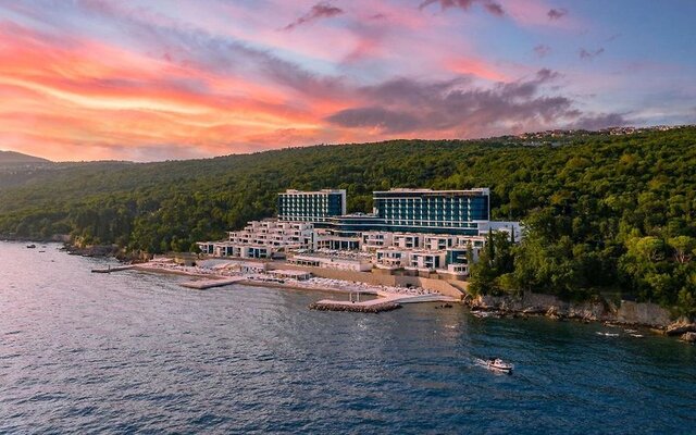 Hilton Rijeka Costabella Beach Resort & Spa ★★★★★