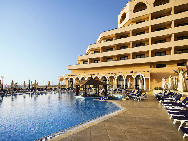 Radisson Blu Resort Malta St. Julian´s ★★★★★