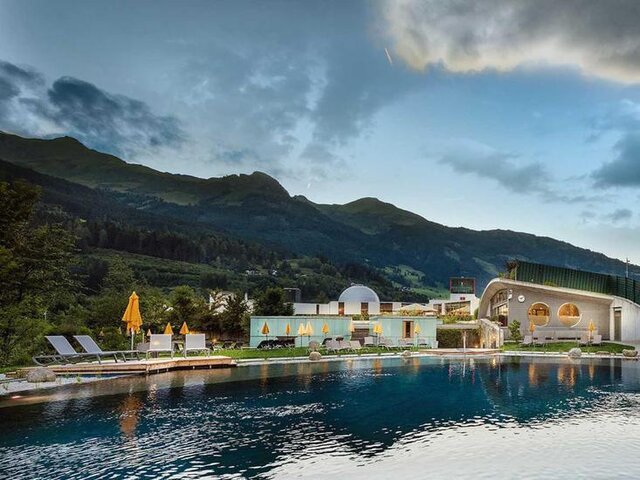 Johannesbad Palace ★★★★