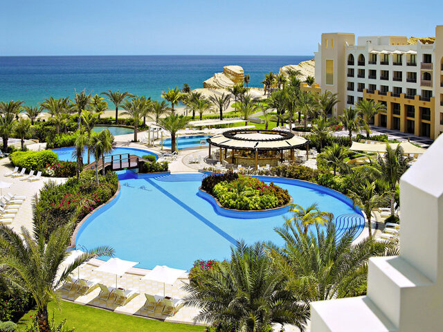 DoubleTree by Hilton Muscat Al Waha ★★★★★