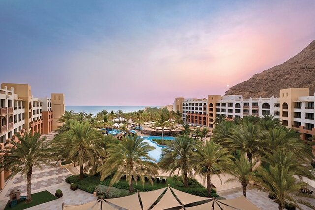 Double Tree by Hilton Muscat Al Waha ★★★★★