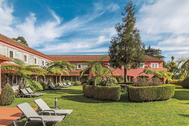 Enotel Santo da Serra ★★★★