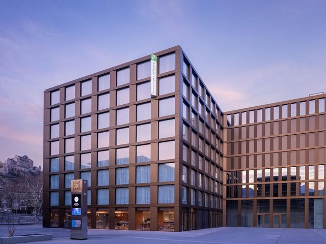 Holiday Inn Express & Suites Sion ★★★