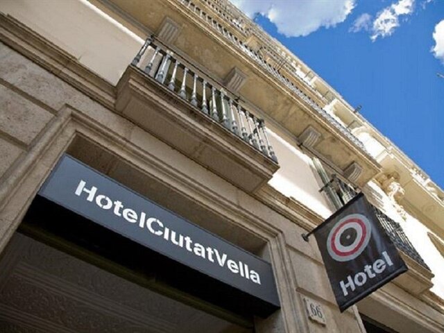 Ciutat Vella Hotel ★★★