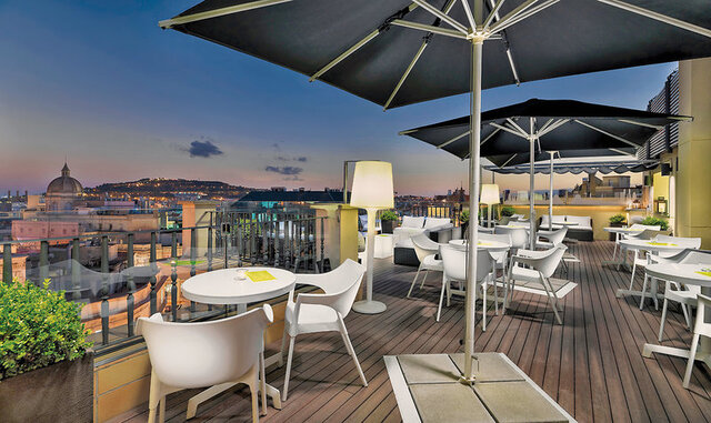 H10 Universitat ★★★★