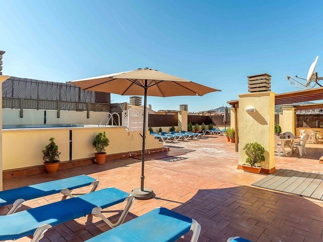 Aparthotel Bertran ★★★