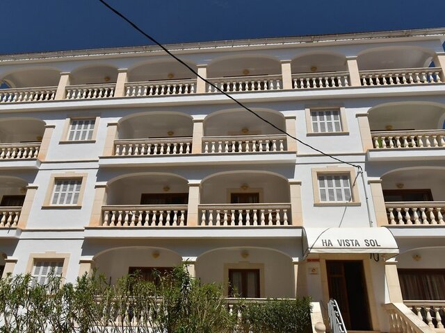 Hotel & Apartments Vista Sol ★★