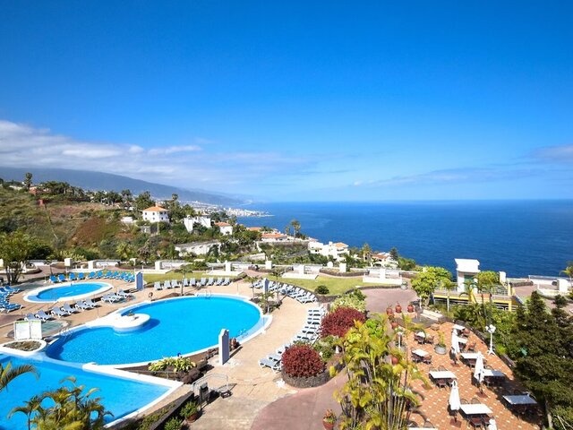 Coral La Quinta Park Suites ★★★★