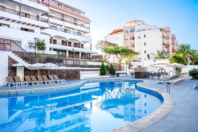 Coral Los Alisios ★★★★