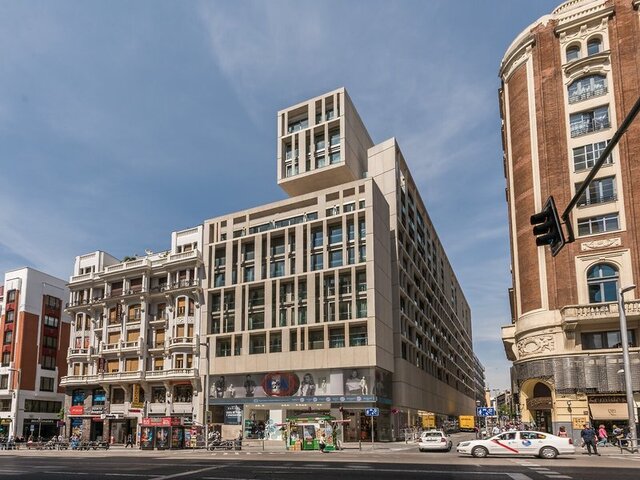 SmartRental Collection Centric II ★★★★