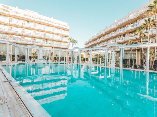 Hotel Cleopatra Palace ★★★★