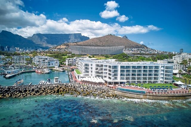 Radisson Collection Hotel Waterfront ★★★★★
