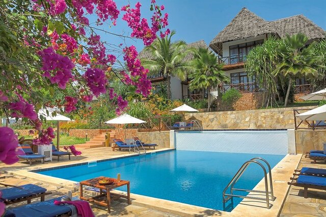 Sultan Sands Island Resort ★★★★★