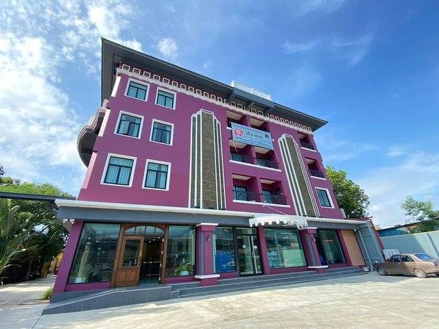 Baan Chao Khun Hotel ★★★★