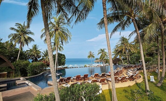 Rawi Warin Resort & Spa ★★★★★