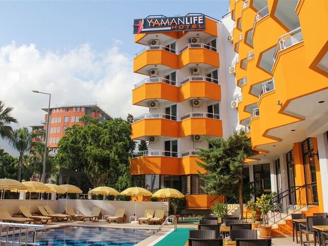 Yaman Life Hotel ★★★