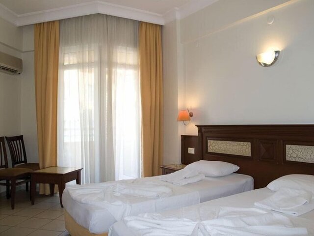 Alin Hotel ★★★