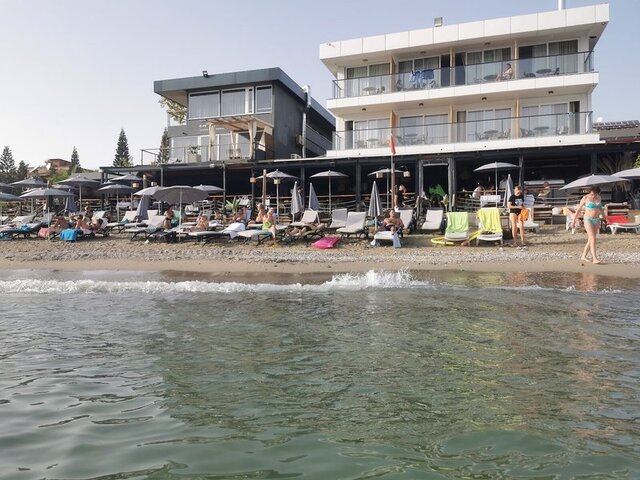 Sun Hotel by En Vie Beach ★★★★