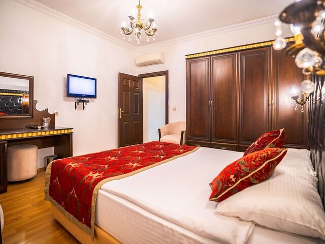 Mediterra Art Hotel ★★★★
