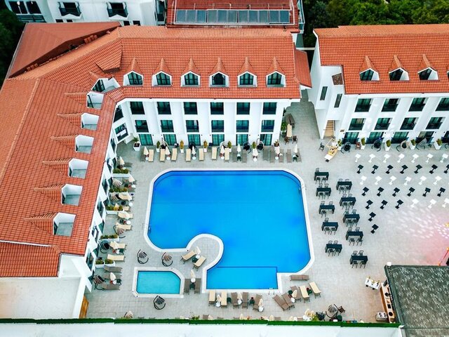 Saint Star Kemer ★★★★