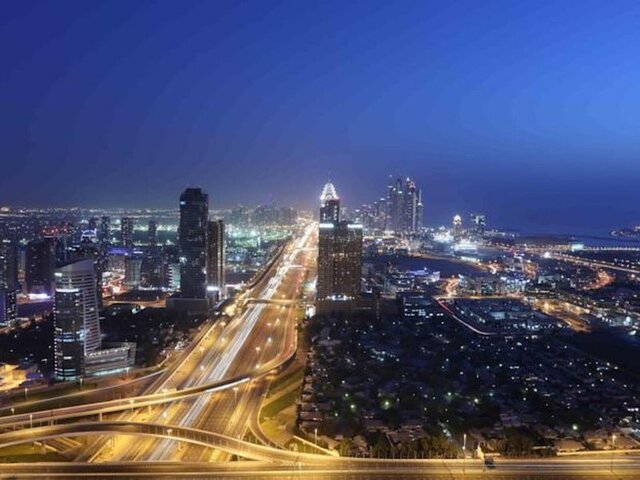 La Suite Dubai Hotel & Apartments ★★★★