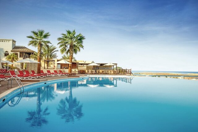 The Cove Rotana Resort ★★★★★