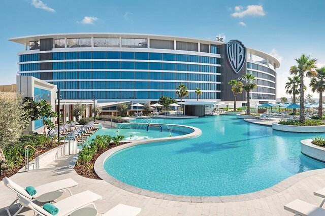 The WB Abu Dhabi Curio Collection by Hilton ★★★★★