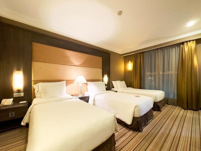 Silk Path Hotel Hanoi ★★★★