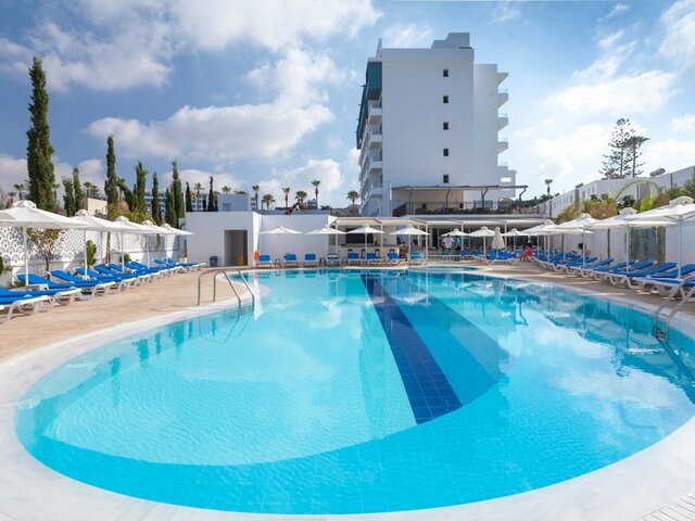 Gaia Sun N Blue Hotel ★★★★