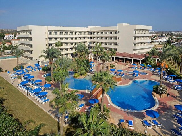 Nissiana Hotel & Bungalows ★★★