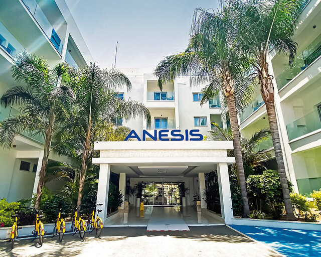 Anesis Hotel ★★★