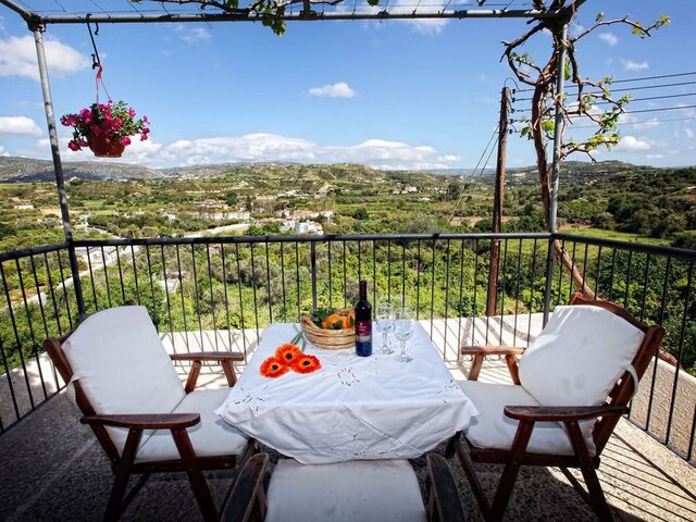 Leonidas Village Houses ★★★