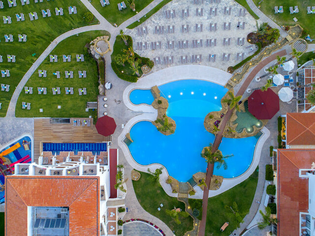 Leonardo Cypria Bay ★★★★
