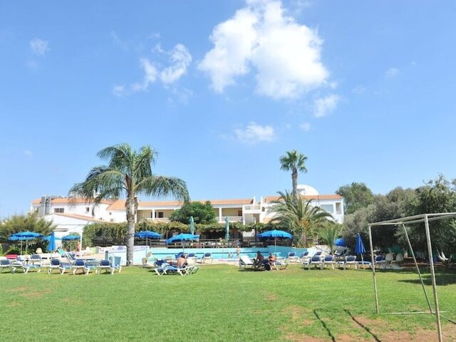 Captain Karas Holidays Apartments ★★★