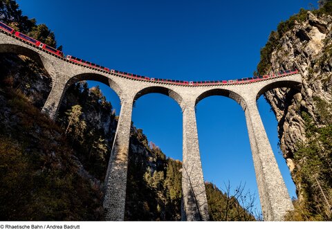 Die schönsten drei Panoramazüge | inkl. Flug ab/bis Wien