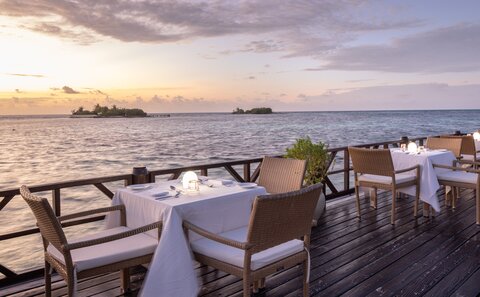 Adaaran Select Hudhuranfushi****