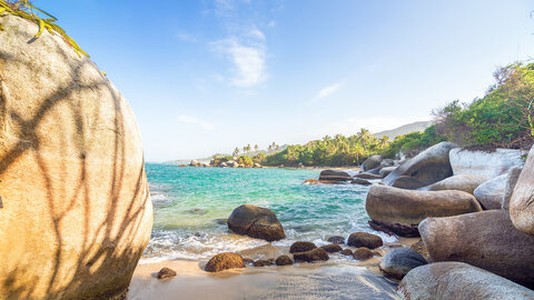 KOLUMBIEN Caño Cristales – einzigartiger Regenbogenfluss 
